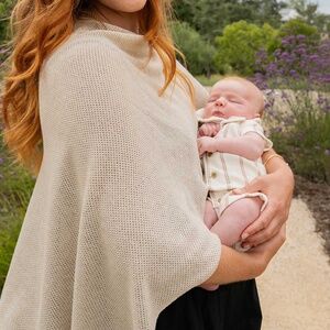 We Are Amma Natural Cocoon + Nursing Cover